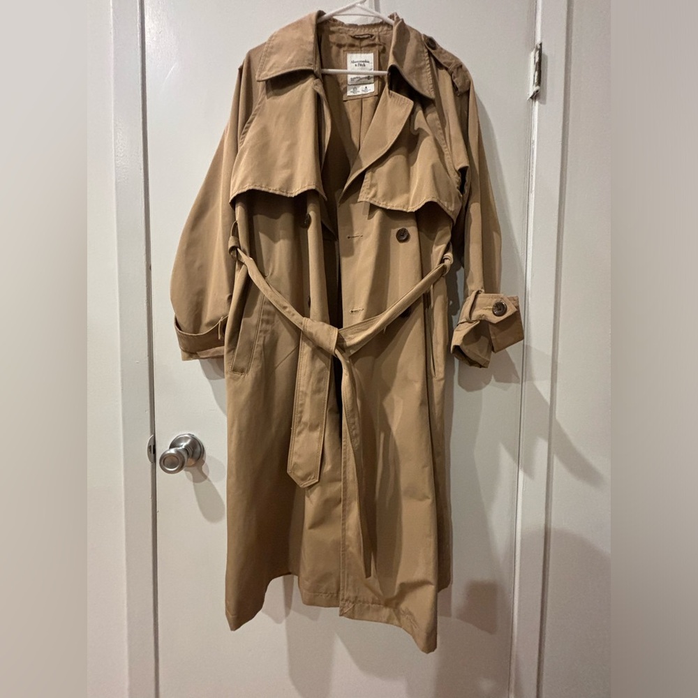 Abercrombie Elevated Trench Coat
